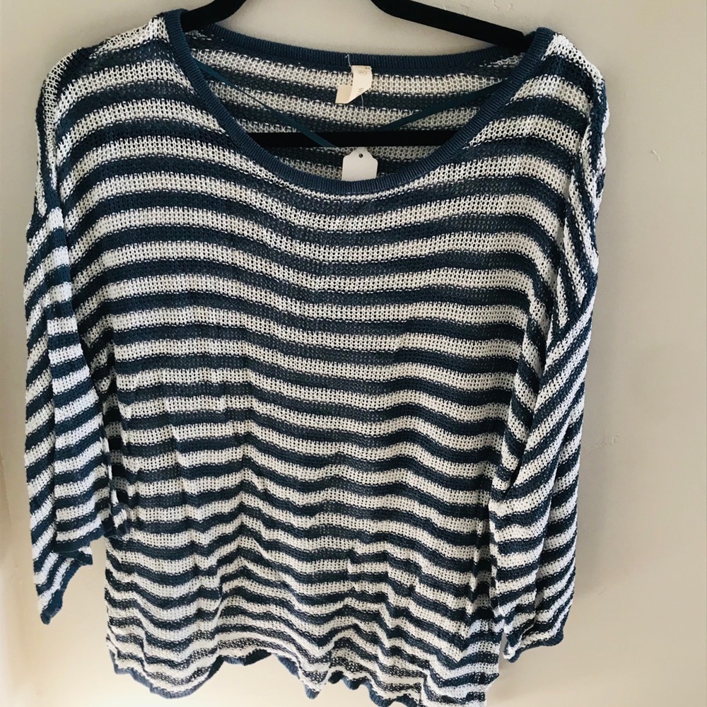 Sweater stripe
